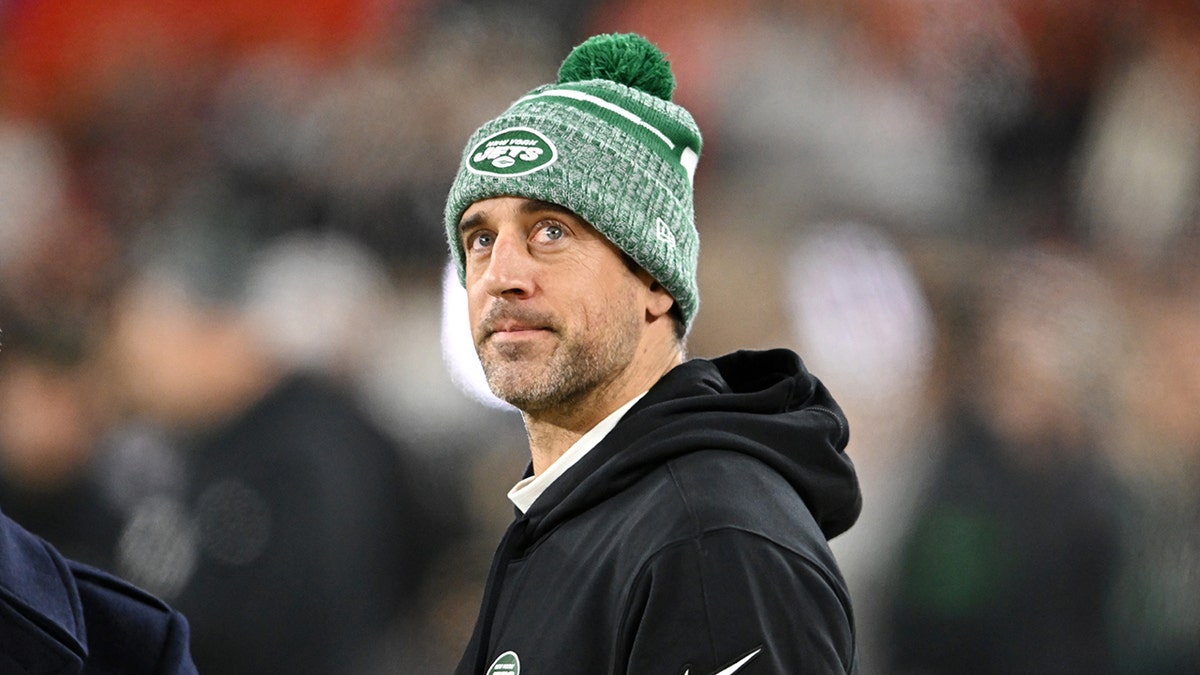 Aaron Rodgers Wants Jets To Cut Any ‘bulls—‘ Out Of Building That Doesn ...