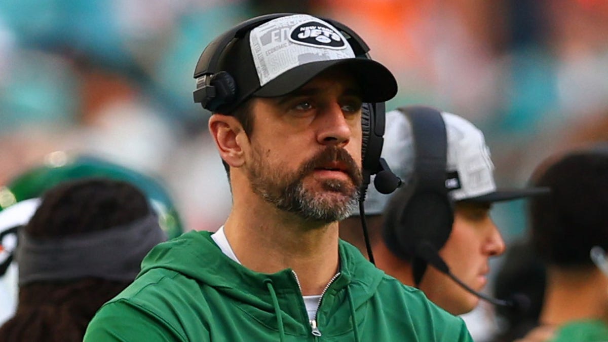 Aaron Rodgers Warns Those Who Have An Opinion That ‘doesn’t Align With ...