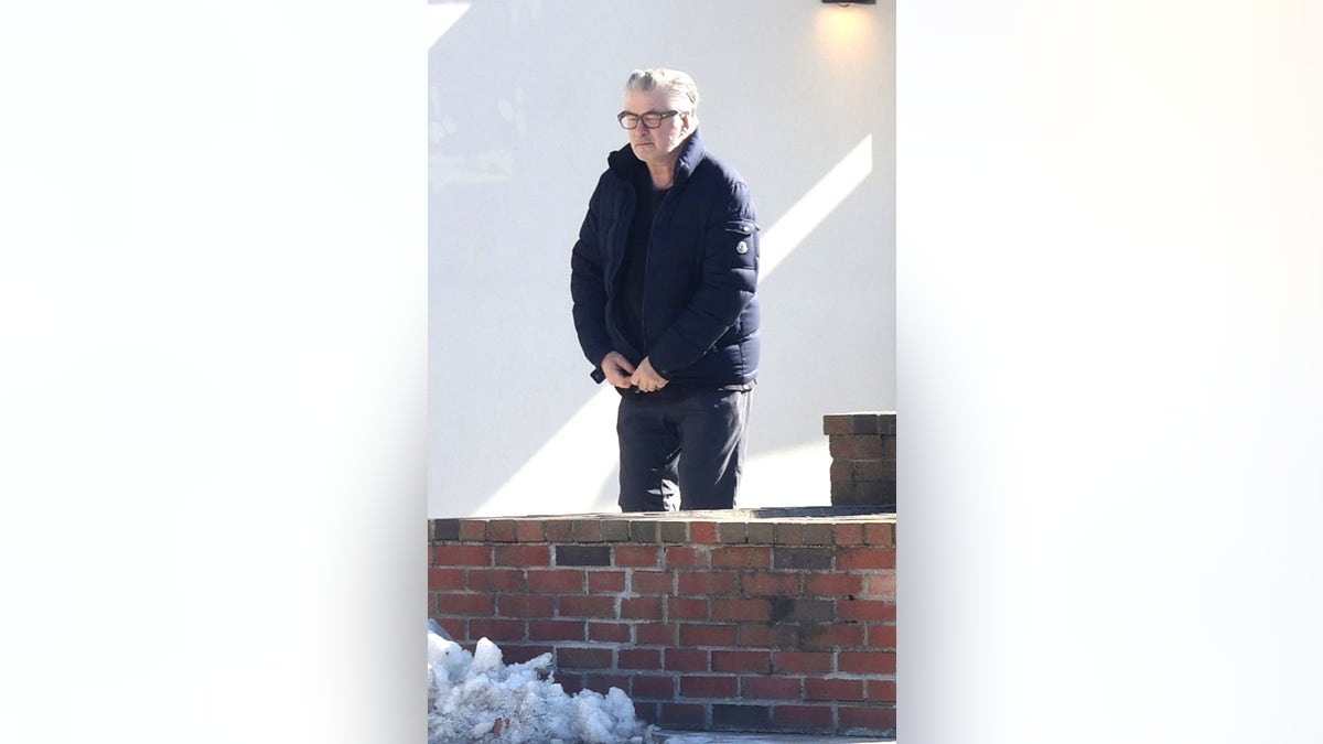 Alec Baldwin takes a walk in New York wearing puffer jacket