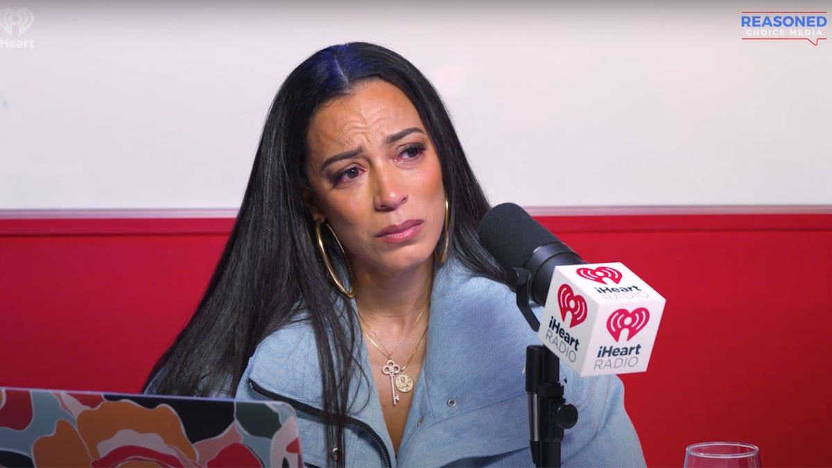 Ex CNN contributor Angela Rye says Chris Cuomo called her a