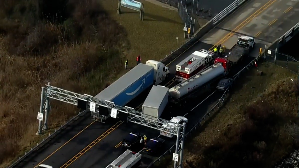 Chesapeake Bay Bridge Westbound Shut Down Following Massive Vehicle   Bay Area Bridge 1 