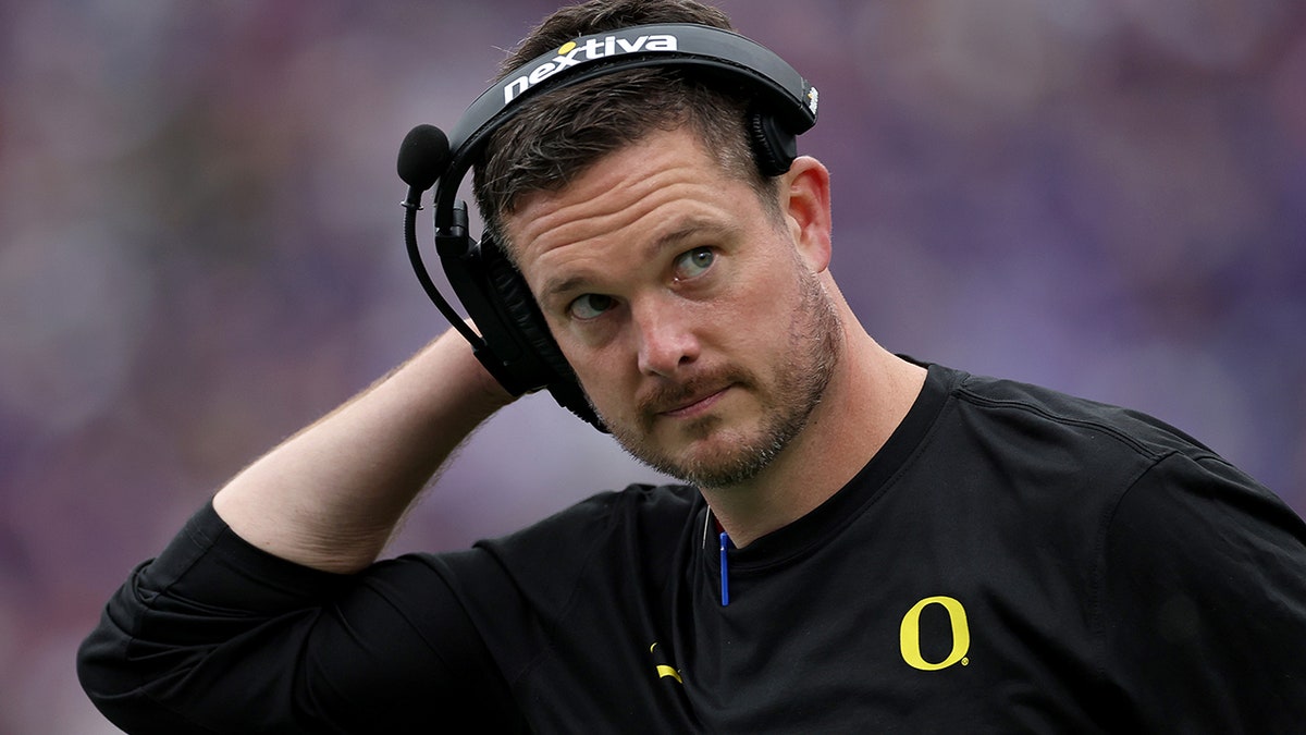 Oregon’s Dan Lanning Staying Put Amid Alabama Rumors | Fox News