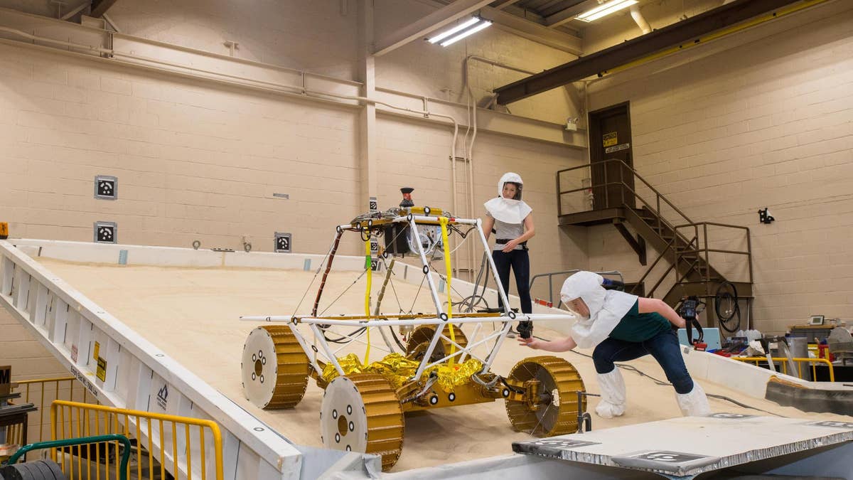 nasa employeers working on viper rover