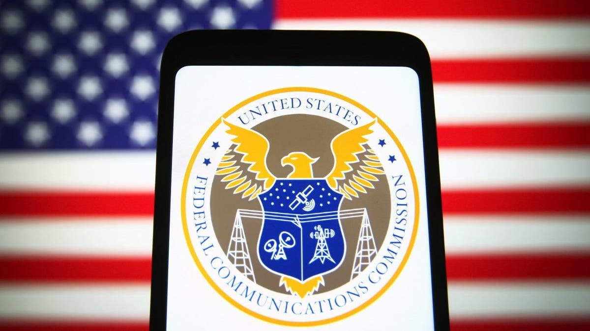 U.S. Federal Communications Commission (FCC) seal
