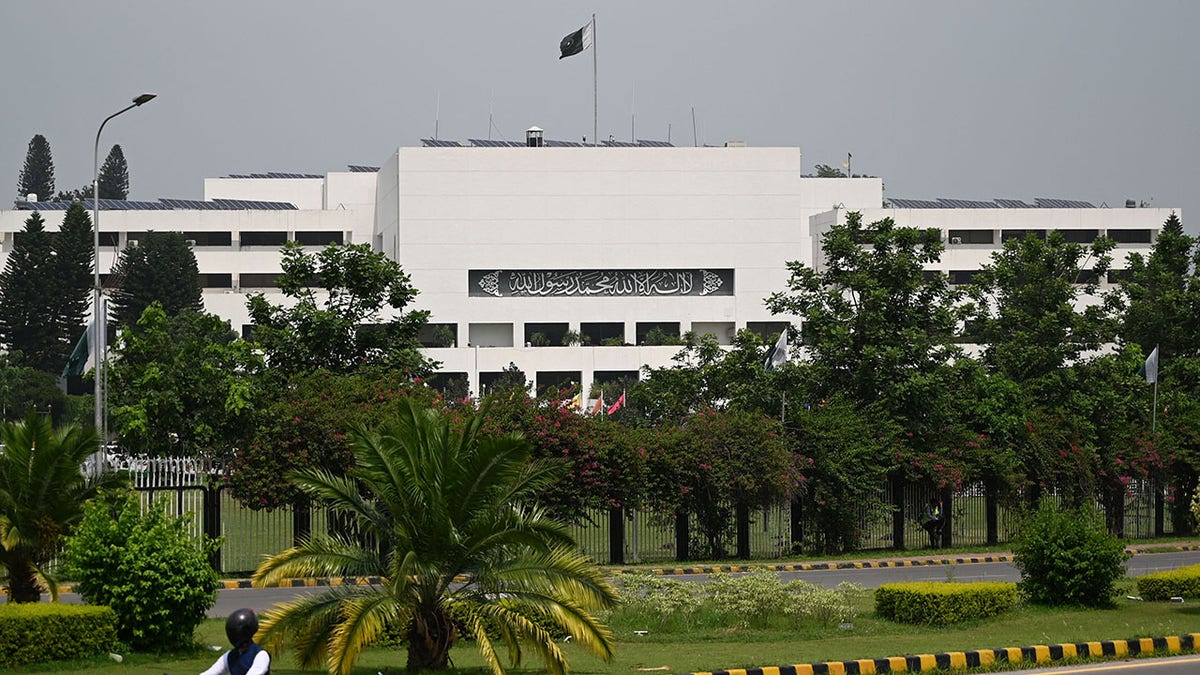 Government building in Islamabad 