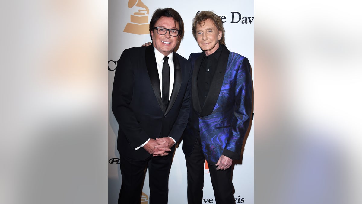 `barry manilow with husband garry kief on red carpet
