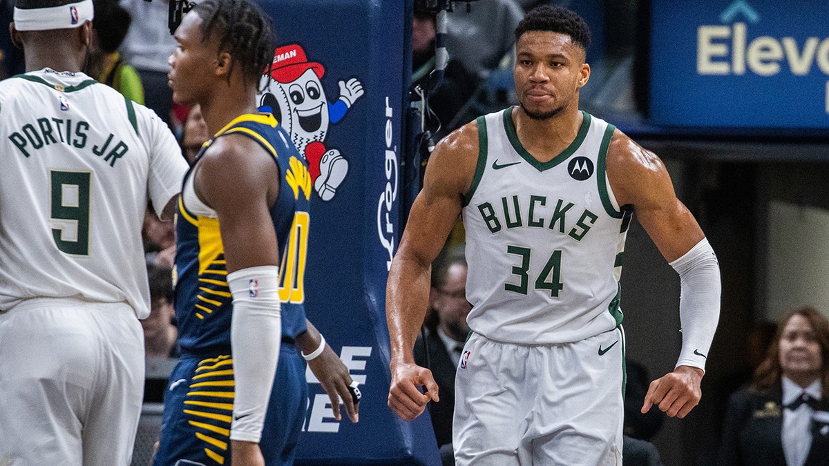 Giannis vs Pacers
