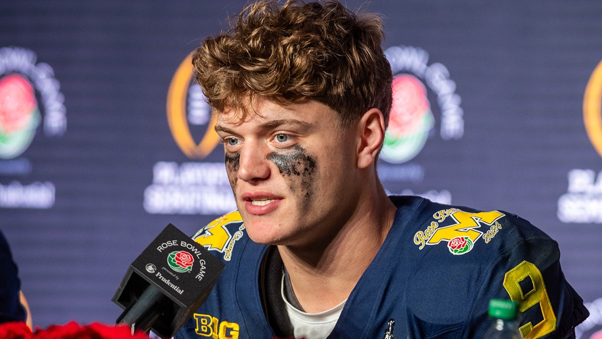 Michigan's JJ McCarthy estimates '80%' of college football programs steal  signs