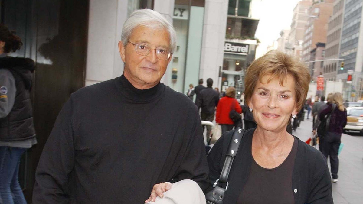 Jerry Sheindlind and Judy Sheindlin walking together