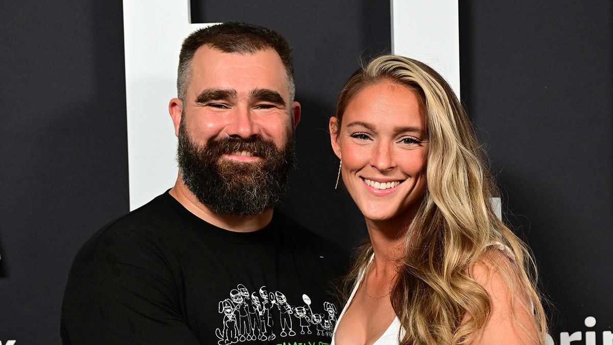 Jason Kelce and Kylie Kelce walk the red carpet