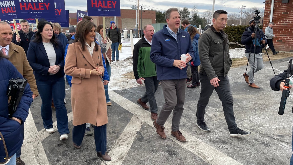 Haley and Sununu at a polling station on primary day in New Hampshire