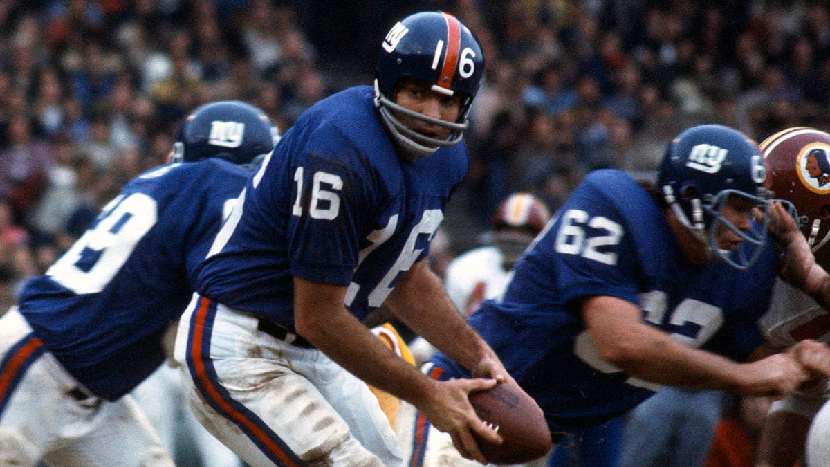 Norm Snead vs. the Redskins