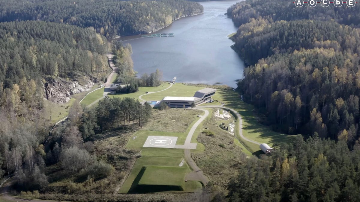 Vladimir Putin compound