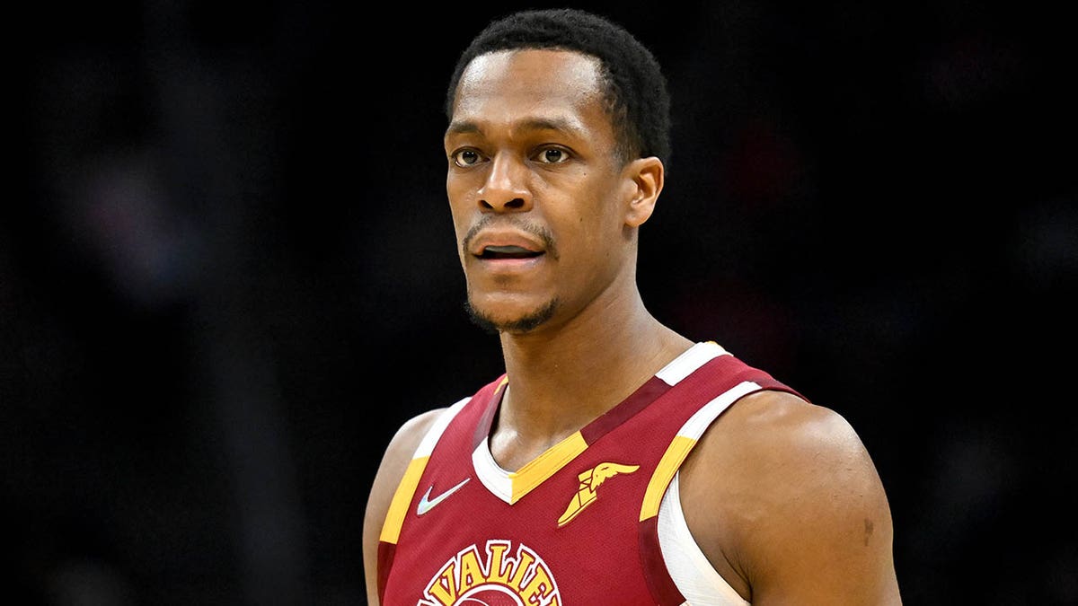 Rajon Rondo with Cavs