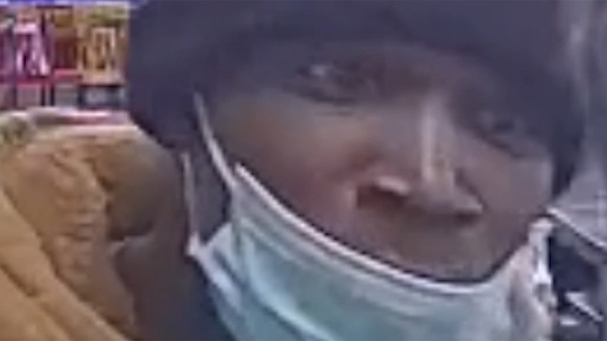 Coronavirus mask slips down robbery suspect's face