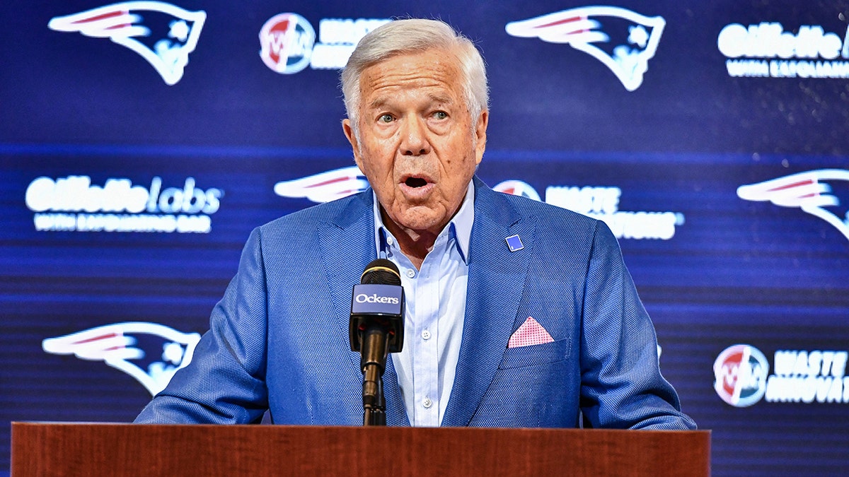 Robert Kraft in Foxborough