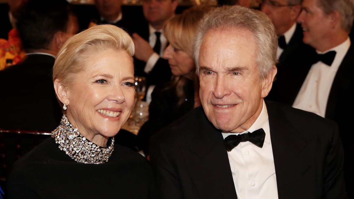 Annette Bening says Warren Beatty s intelligence was biggest