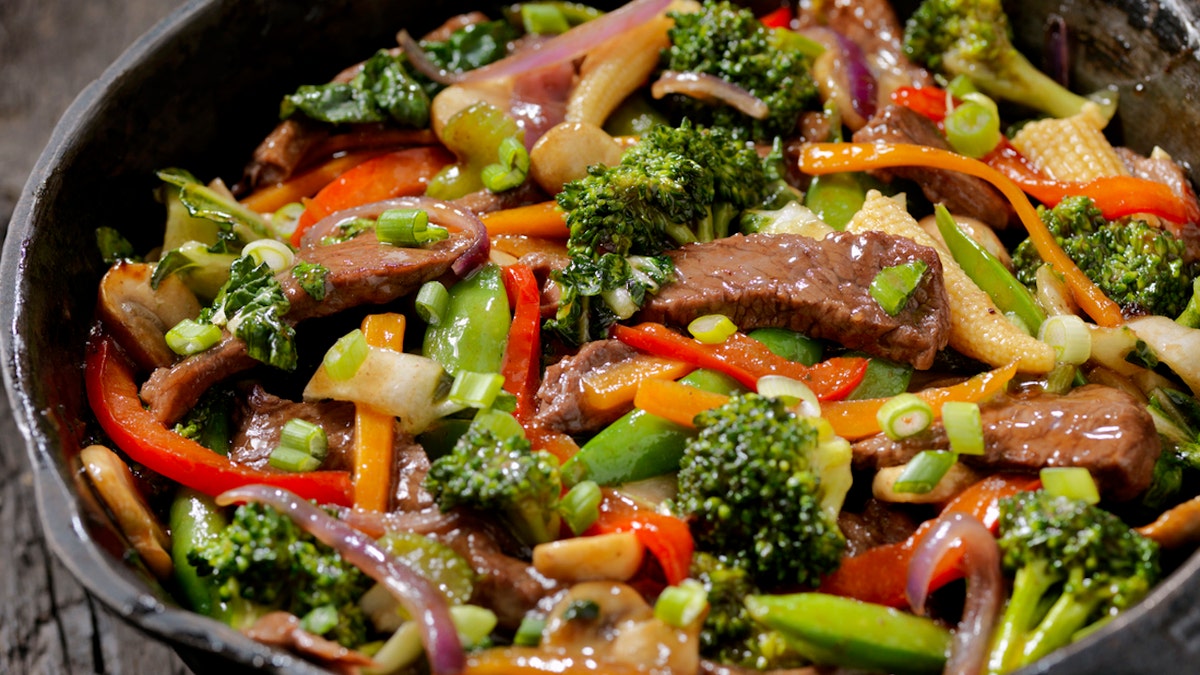 Beef and broccoli stir fry