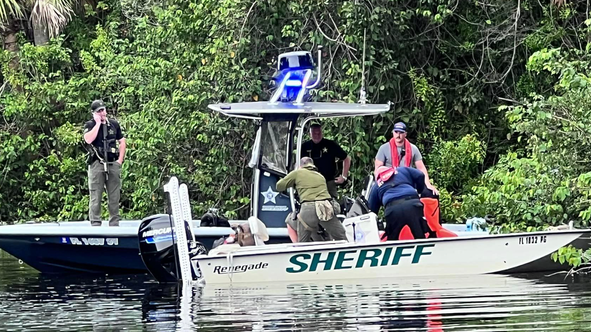 Sheriff's boat on patrol call