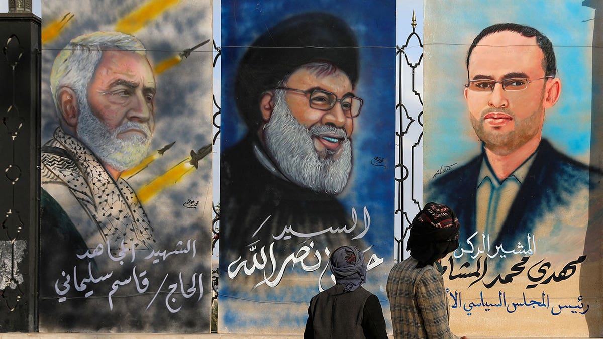 Posters of Qassem Suleimani, Sayyed Hassan Nasrallah and Mahdi al-Mashat in Sanaa