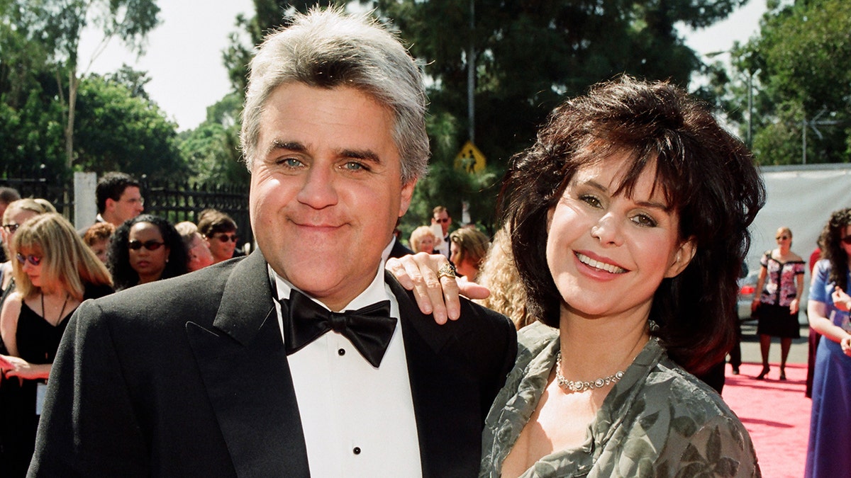 Jay Leno and wife Mavis walk Emmys red carpet