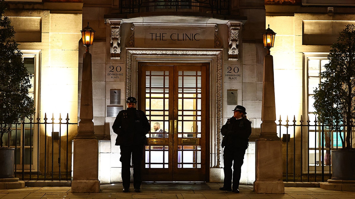 Photo of the exterior of The London Clinic where Kate Middleton was staying after surgery