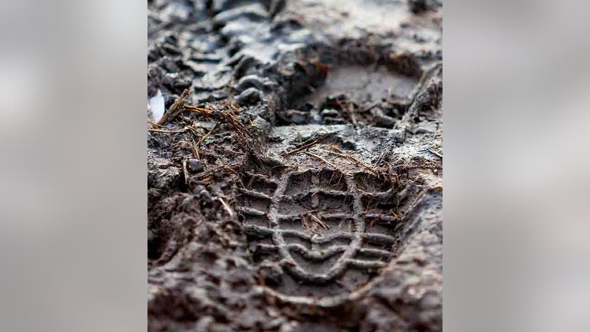 muddy footprint