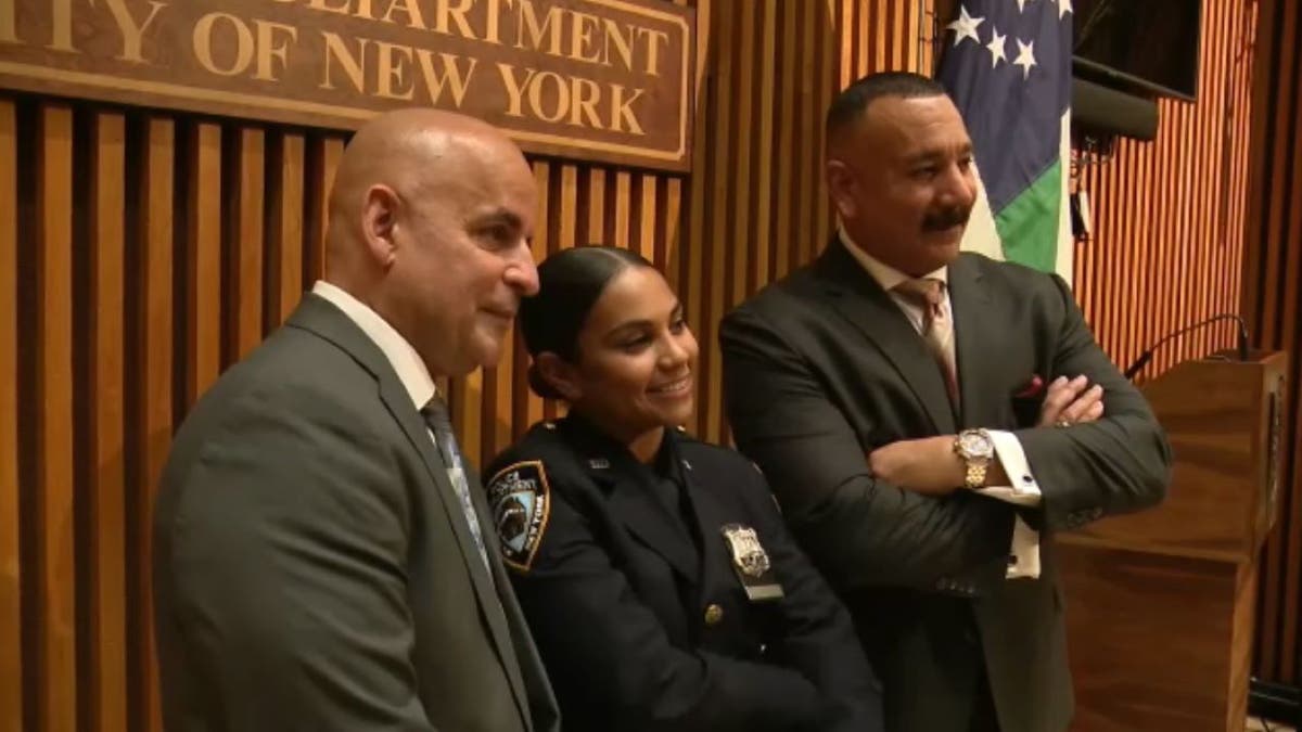 NYPD Officer Meets Retired Detectives Who Saved Her From A Burning Car ...