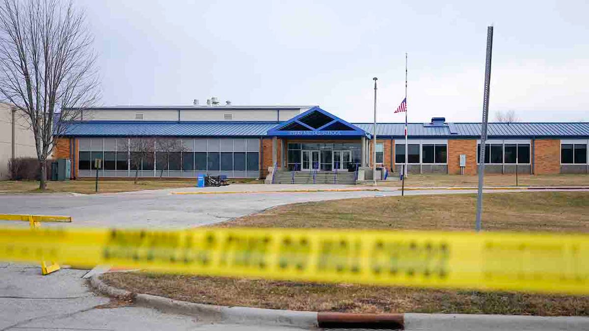 Perry High School w police tape