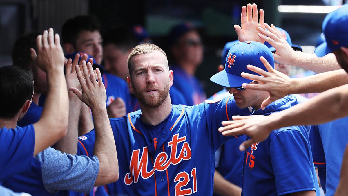 Todd Frazier in dugout