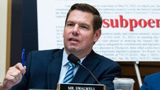 Swalwell threatens 'accountability' to private actors who deal with Trump, hope it 'deters people'