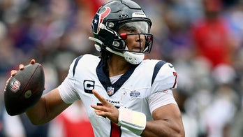 Texans star CJ Stroud wants Eli Manning's career over Aaron Rodgers': 'You want the rings'