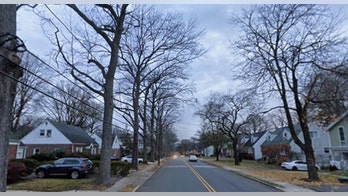 911 call reveals shocking suburban home invasion with armed bandits tying up family in broad daylight