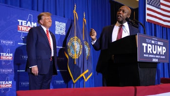 Tim Scott endorses Trump at rally in New Hampshire Friday evening