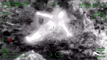 Florida man caught on video making 'dirt angels' while running from deputies on Christmas Eve