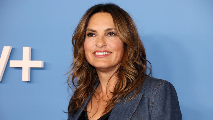 'Law & Order: SVU' star Mariska Hargitay explains why crime shows are 'actually calming'