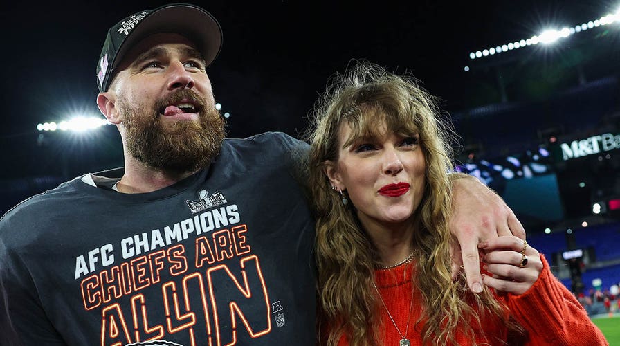 Taylor Swift walks onto field as Chiefs celebrate AFC Championship