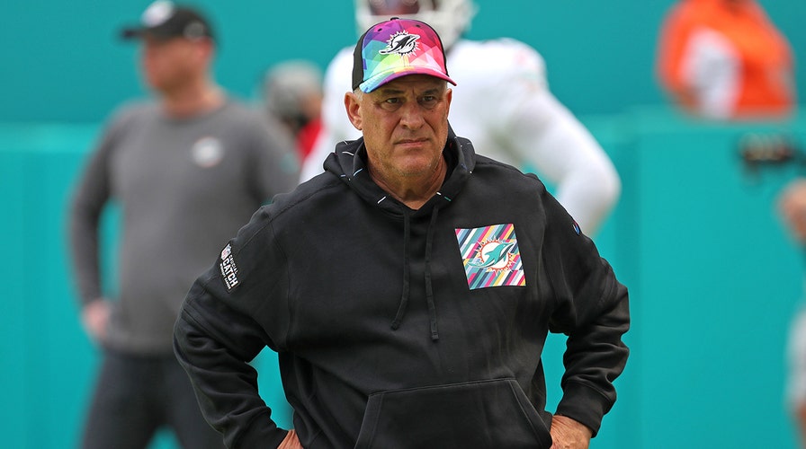 Dolphins players celebrate departure of defensive coordinator Vic Fangio on  social media | Fox News