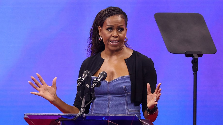 Michelle Obama and Eric Holder's wife bonded over being 'reluctant spouses' to famous men