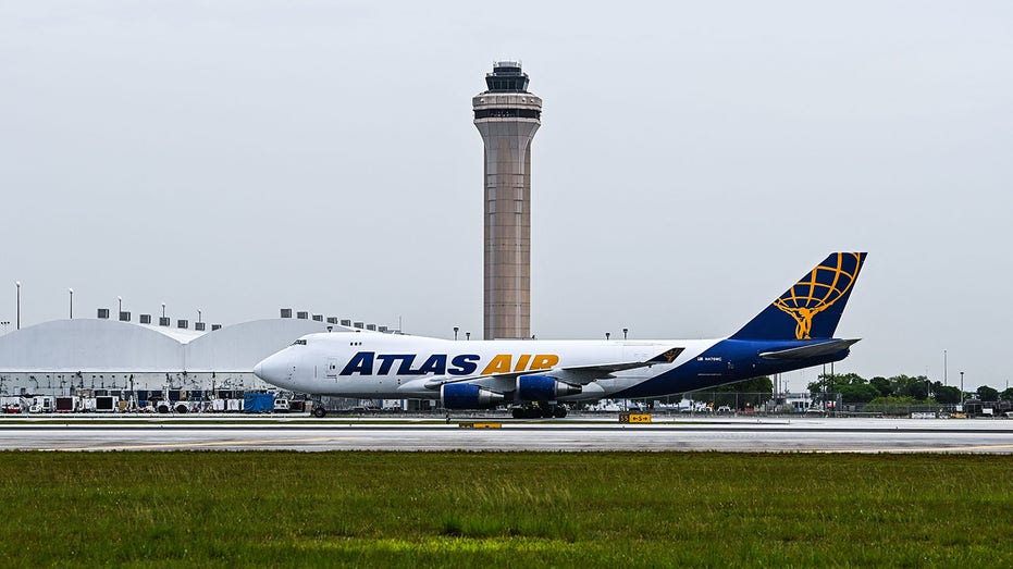 Atlas Air Boeing cargo plane suffers 'engine malfunction,' forced to make emergency landing in Miami