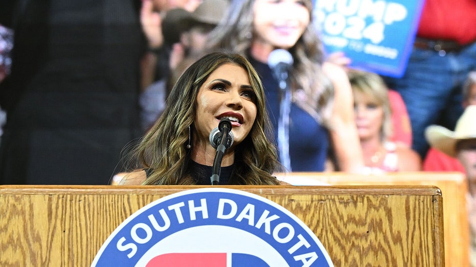 South Dakota Gov Noem stumps for Trump in Iowa, says Nikki Haley would be ‘mistake’ as his running mate