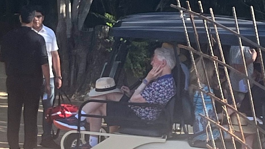 Clinton, California Gov. Newsom seen vacationing at posh Mexico resort amid Epstein document dump: Report