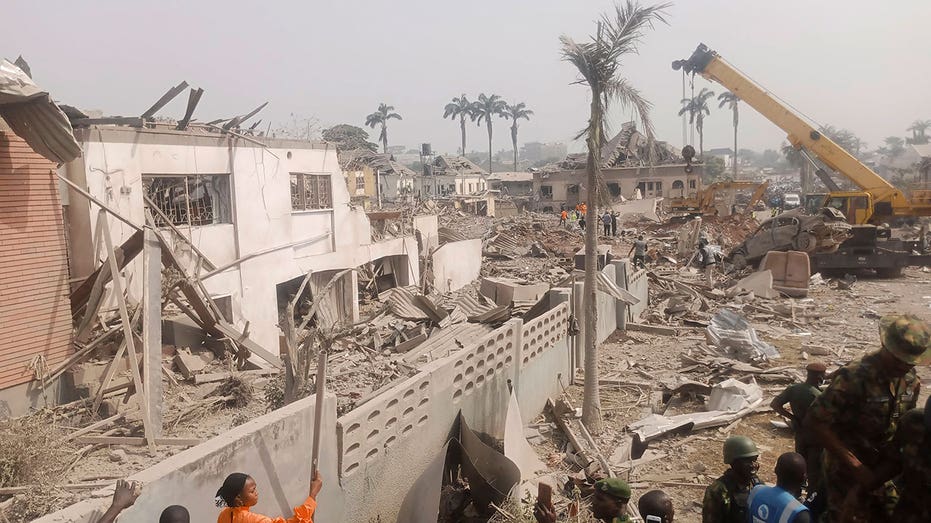 Massive explosion kills 3, injures 77 in southern Nigerian city