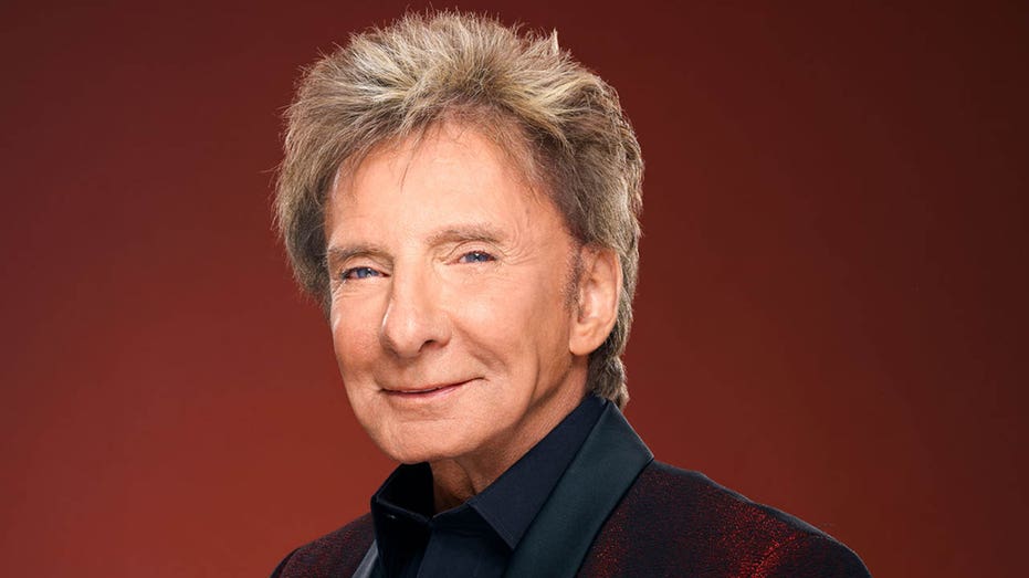 Barry Manilow says hiding his sexuality was a 'burden': 'Didn't want my career to go away'