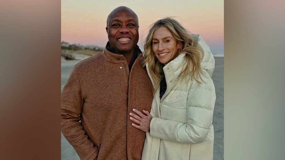 Tim Scott, potential Trump VP, engaged to girlfriend after proposing in South Carolina