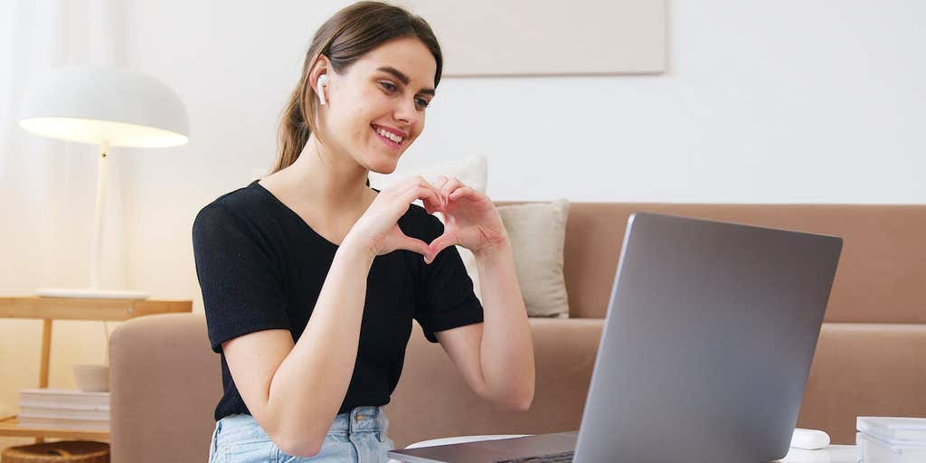 Stop these V-day scams before they break your heart and your bank account - Vimarsana News