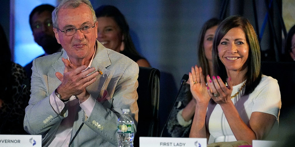 First Lady New Jersey, Democrat for US Senate, power plant husband shut down - Vimarsana News