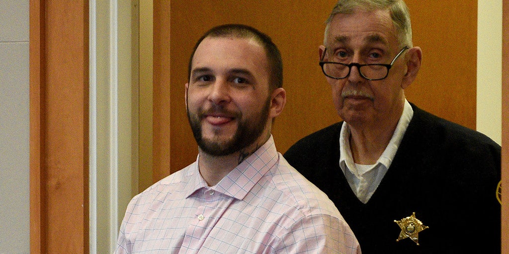Harmony Montgomery murder: Dad accused of killing New Hampshire girl smiles in court as jury selection begins - Vimarsana News