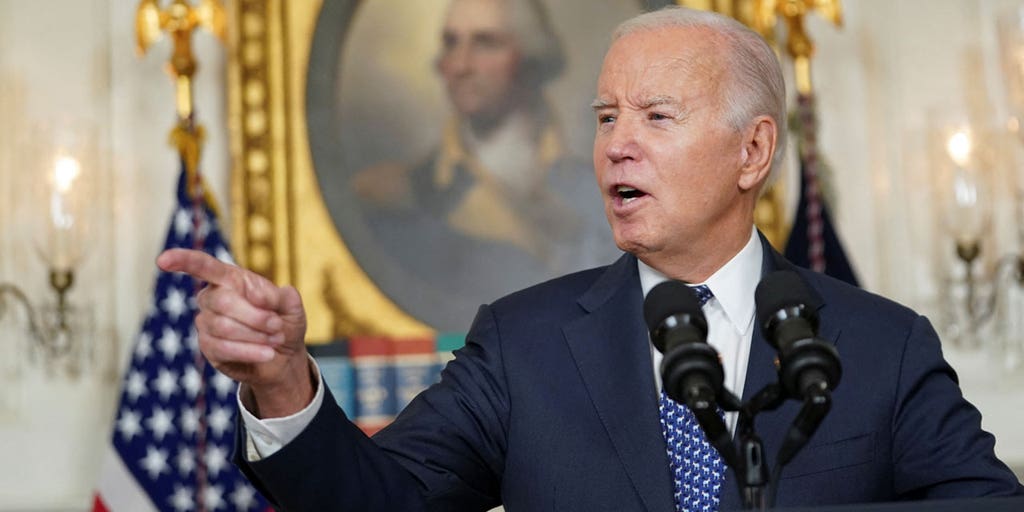 Biden official compares Hur report to Comey's investigation of Clinton - Vimarsana News