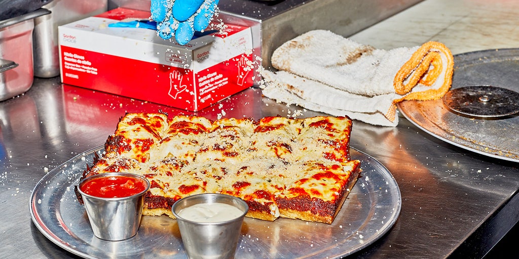 Is this city home to America's new favorite pizza? - Vimarsana News